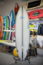 Load image into Gallery viewer, Hobie CM Pro 9 4"
sku:10812009-06