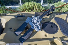 Load image into Gallery viewer, Hobie Mirage Outfitter 2011 Model - NEW Showroom Condition.
sku:HCCN2617A111