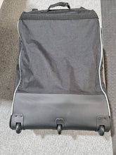 Load image into Gallery viewer, Rolling Canvas Travel Bag, Bottom View
sku:79052012