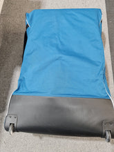 Load image into Gallery viewer, Rolling Canvas Travel Bag, Back View
sku:79052010