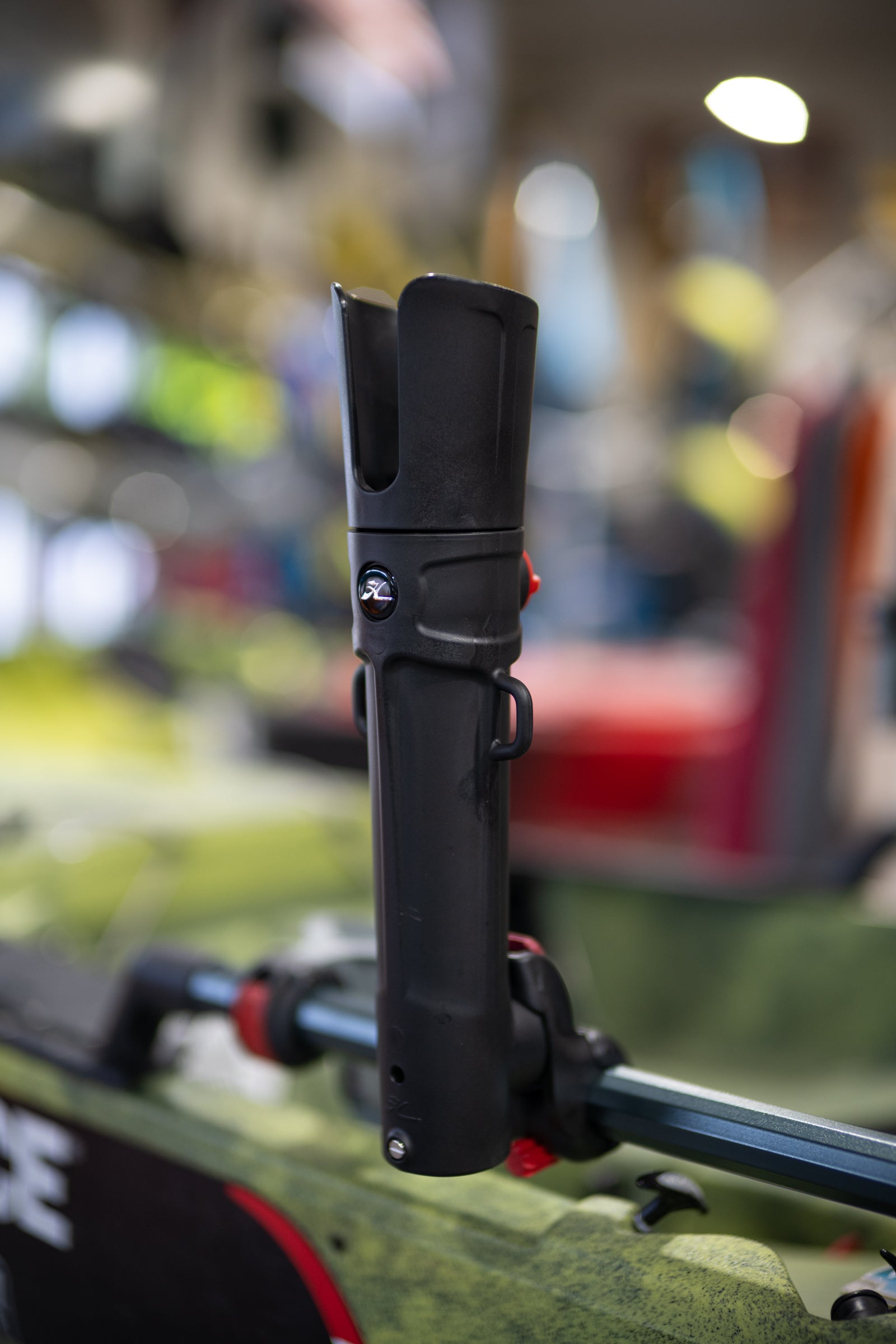 H-Rail Rod Holder | SKU: 72020098