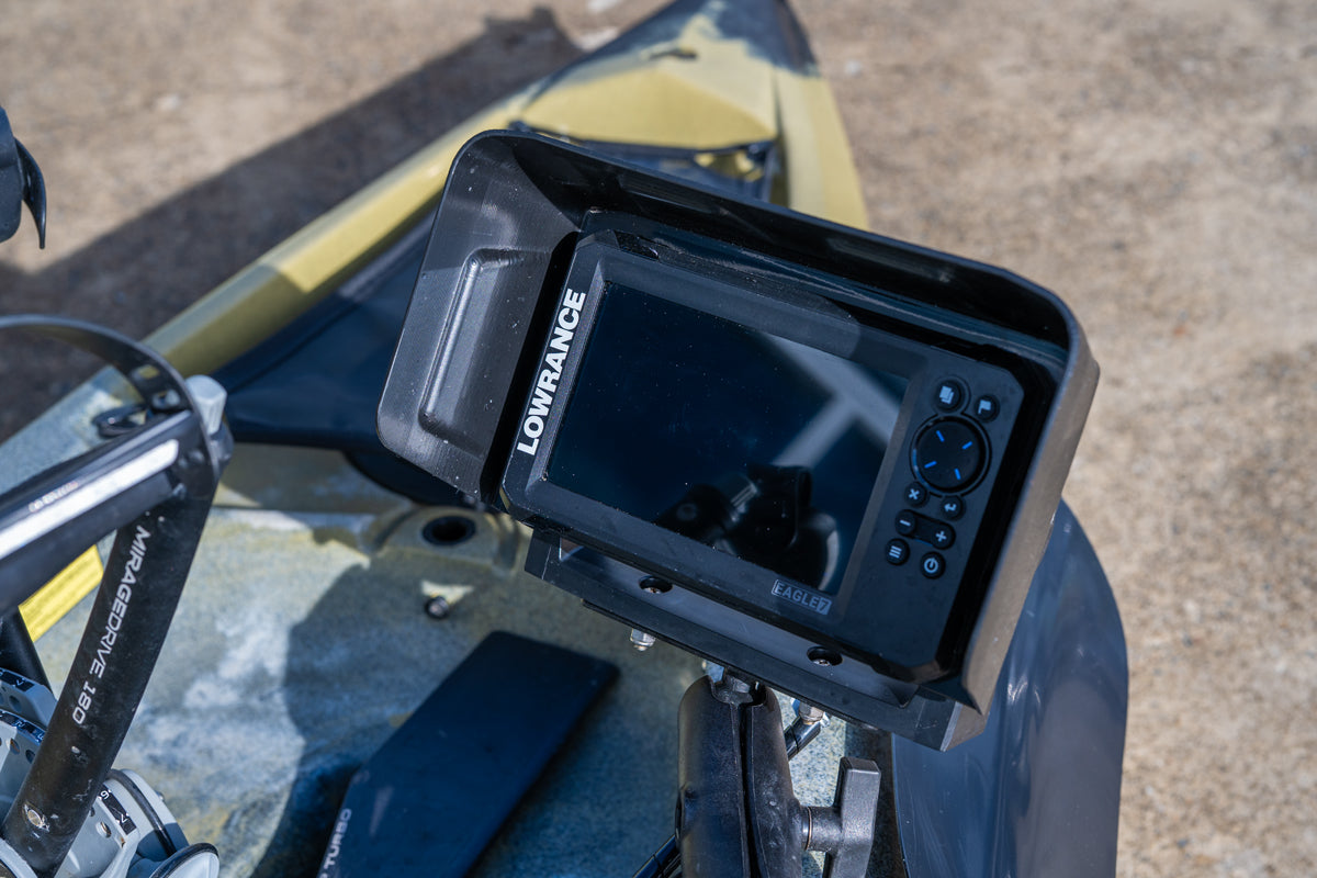 Eagle 7 with TripleShot™ HD Transducer and AUS/NZ Enhanced Embedded Charts - EX EVENT PACKAGES (FPV BATTERY/RAM MOUNTS) | SKU: 72020231-EAGLE