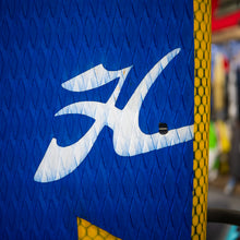 HOBIE APEX 4R 12"6" | SKU: EX-SHOWROOM-0009