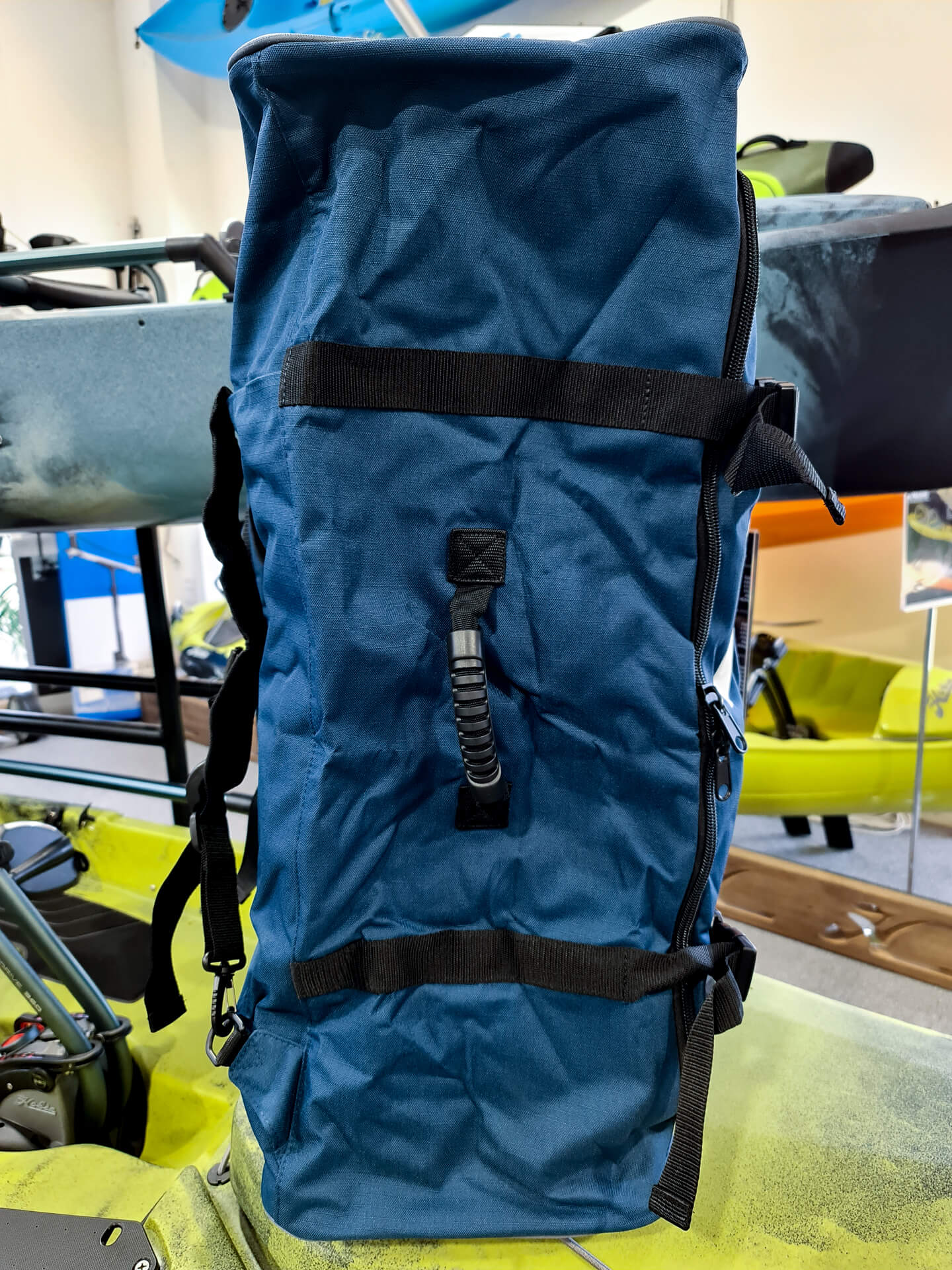SUP Inflatable Backpack STANDARD, sidev2 sku: